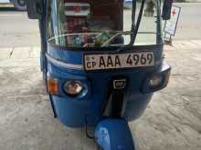 Bajaj 4 Stroke 2012 Three Wheel