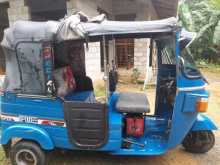 Bajaj 4 Stroke 2012 Three Wheel