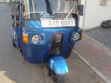 Bajaj 4 Stroke 2012 Three Wheel