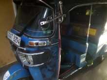 Bajaj 4 Stroke 2013 Three Wheel