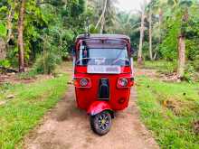 Bajaj 4 Stroke 2013 Three Wheel