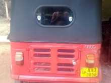 Bajaj 4 Stroke 2013 Three Wheel