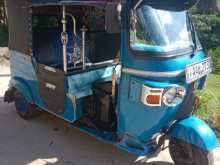 Bajaj 4 Stroke 2013 Three Wheel