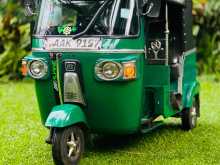 Bajaj 4 Stroke 2013 Three Wheel