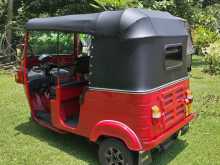 Bajaj 4 Stroke 2013 Three Wheel