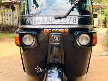 Bajaj 4 Stroke 2013 Three Wheel
