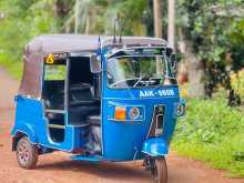 Bajaj 4 Stroke 2013 Three Wheel
