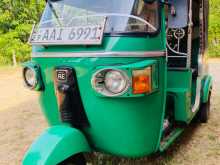 Bajaj 4 Stroke 2013 Three Wheel