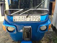 Bajaj 4 Stroke 2013 Three Wheel