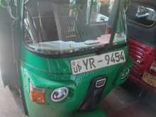 Bajaj 4 Stroke 2013 Three Wheel
