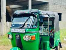 Bajaj 4 Stroke 2013 Three Wheel
