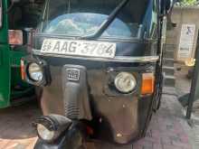 Bajaj 4 Stroke 2013 Three Wheel
