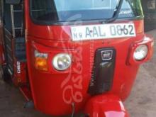 Bajaj 4 Stroke 2013 Three Wheel