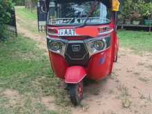 Bajaj 4 Stroke 2014 Three Wheel