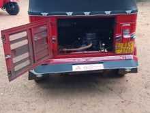 Bajaj 4 Stroke 2014 Three Wheel