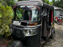Bajaj 4 Stroke 2014 Three Wheel