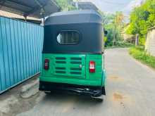 https://riyasewana.com/uploads/bajaj-4-stroke-2014-2523455712414.jpg
