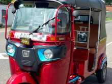 Bajaj 4 Stroke 2014 Three Wheel