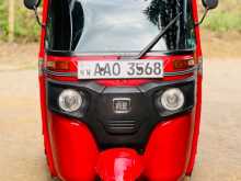 Bajaj 4 Stroke 2014 Three Wheel
