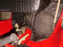 Bajaj 4 Stroke 2014 Three Wheel