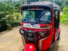 Bajaj 4 Stroke 2014 Three Wheel