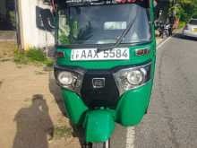 Bajaj 4 Stroke 2014 Three Wheel