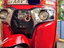 Bajaj 4 Stroke 2014 Three Wheel