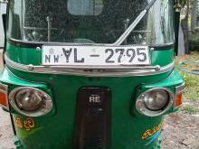 Bajaj 4 Stroke 2011 Three Wheel