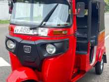 Bajaj 4 Stroke 2015 Three Wheel