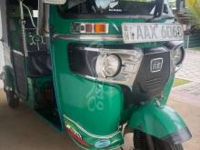 https://riyasewana.com/uploads/bajaj-4-stroke-2015-101217221283314.jpg
