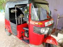 Bajaj 4 Stroke 2015 Three Wheel