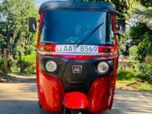 Bajaj 4 STROKE 2015 Three Wheel