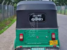 https://riyasewana.com/uploads/bajaj-4-stroke-2015-111332251224393.jpg