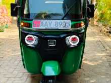 Bajaj 4 Stroke 2015 Three Wheel