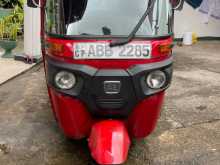 Bajaj 4 Stroke 2015 Three Wheel