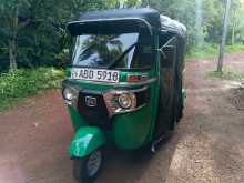 Bajaj 4 Stroke 2015 Three Wheel