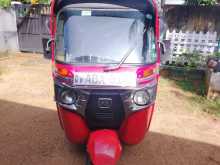 Bajaj 4 Stroke 2015 Three Wheel