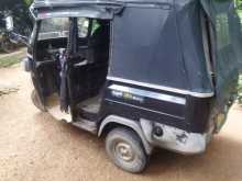 Bajaj 4 Stroke 2015 Three Wheel