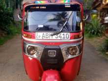 Bajaj 4 Stroke 2015 Three Wheel