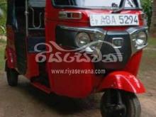 Bajaj 4 Stroke 2015 Three Wheel