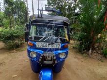 Bajaj 4 Stroke 2015 Three Wheel