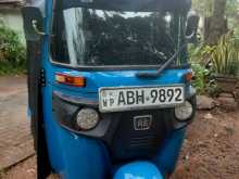 Bajaj 4 Stroke 2015 Three Wheel
