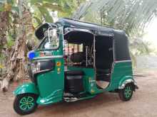 Bajaj 4 Stroke 2015 Three Wheel