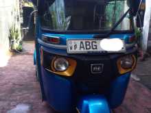 Bajaj 4 Stroke 2015 Three Wheel
