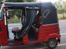 Bajaj 4 Stroke 2015 Three Wheel