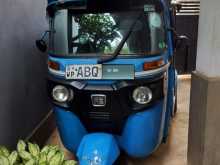Bajaj 4 Stroke 2015 Three Wheel