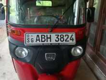 Bajaj 4 Stroke 2015 Three Wheel