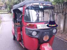 Bajaj 4 Stroke 2015 Three Wheel