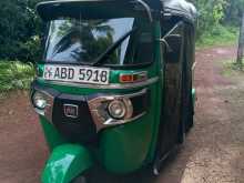 Bajaj 4 Stroke 2015 Three Wheel
