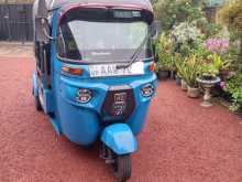 Bajaj 4 Stroke 2015 Three Wheel